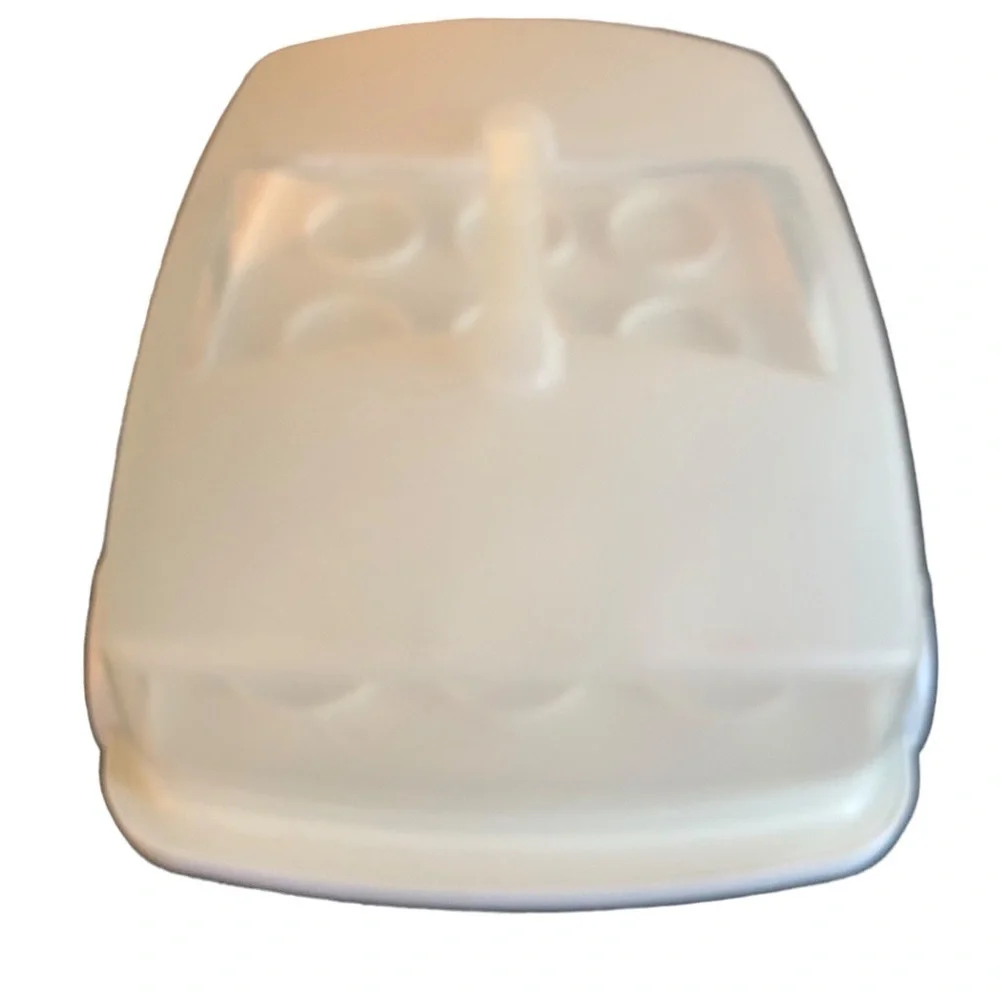 Wilton Cupcake Mini Muffin Covered Take Along Storage Container White 12-24CT